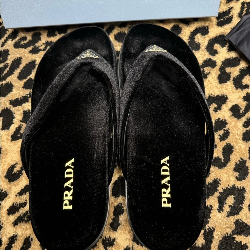 New Prada Black Velvet thong flip-flops Size 40.5 (US 10.5) - Picture 5 of 14